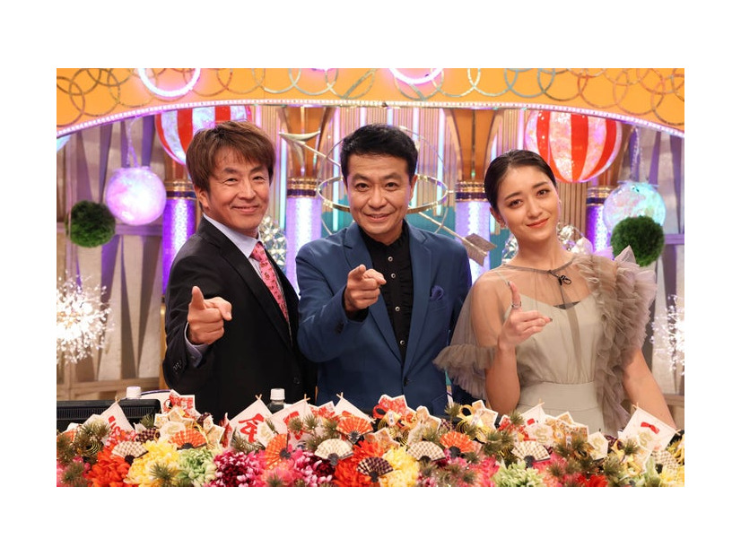 堀内健、中山秀征、池田美優（C）フジテレビ