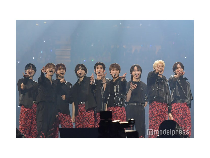 「BEAT AX」&TEAM（C）モデルプレス