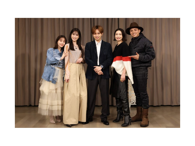 田中みな実、高橋ひかる、中島健人、長谷川京子、満島真之介（C）カンテレ