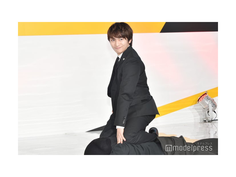 “ドヤ顔”がキマった藤原丈一郎（C）モデルプレス