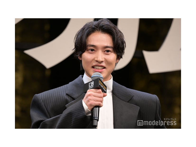 「ゴールデンカムイ」完成披露舞台挨拶に登壇した山崎賢人（C）モデルプレス