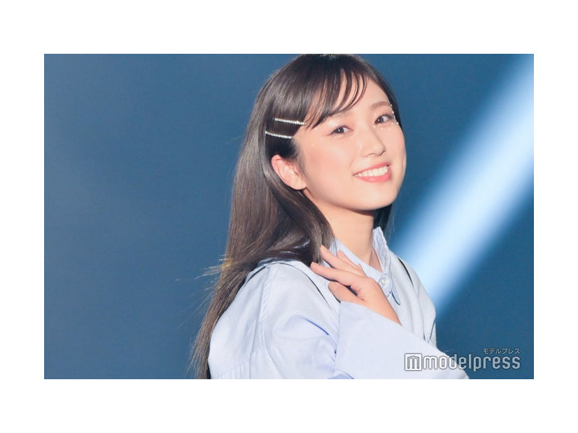 矢吹奈子（C）モデルプレス