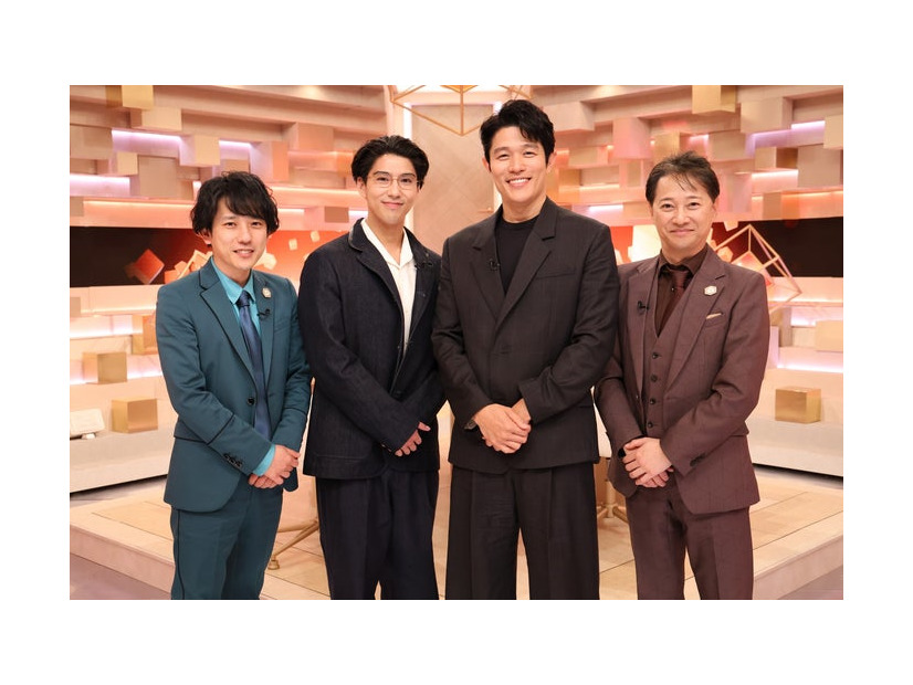 二宮和也、賀来賢人、鈴木亮平、中居正広（C）フジテレビ