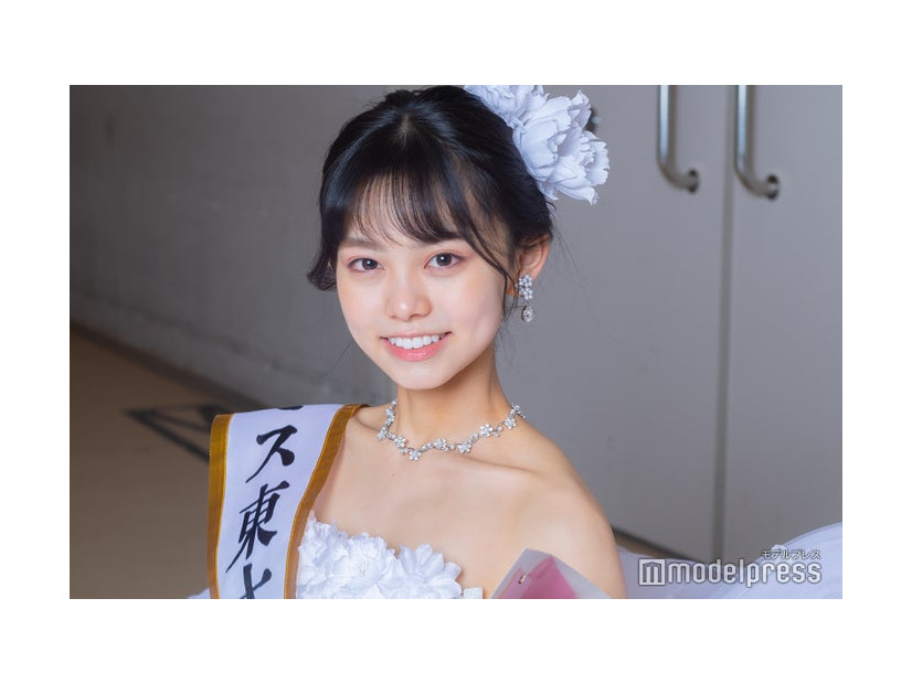 「ミス東大2024」グランプリを受賞した松藤百香さん（C）モデルプレス