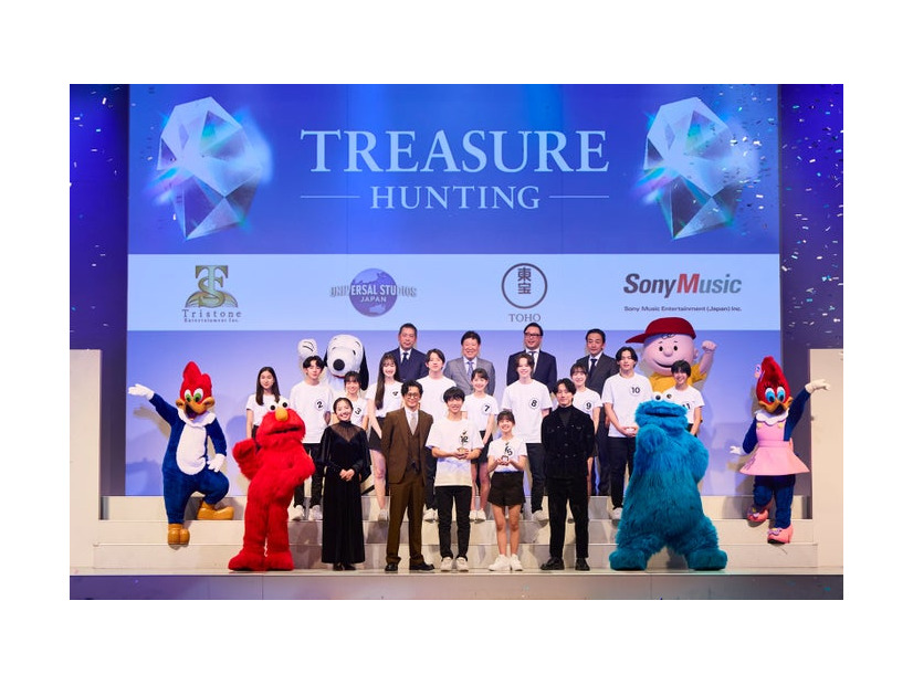 小栗旬らが特別審査員／TREASURE HUNTING（提供写真）