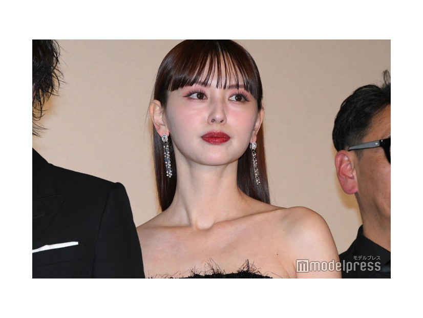「女神降臨」完成披露試写会に出席した鈴木えみ（C）モデルプレス