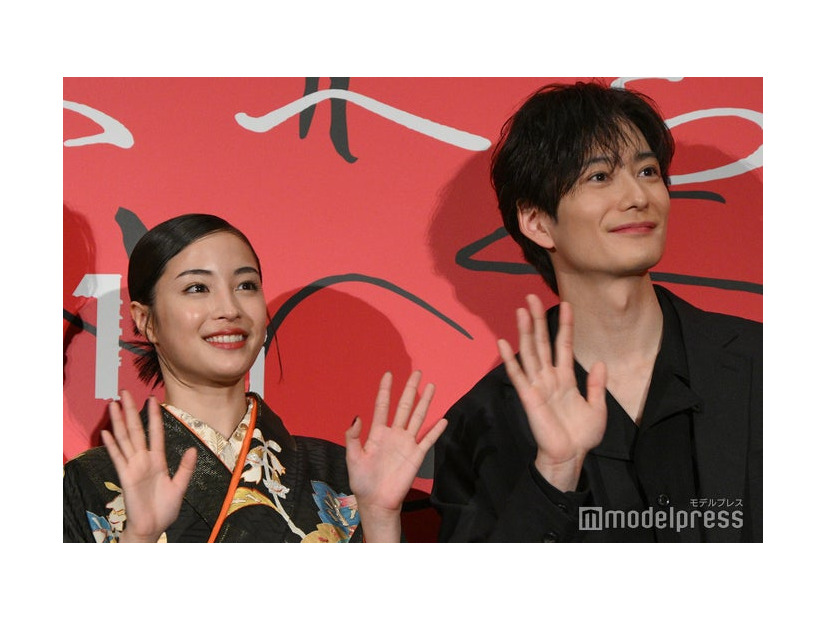 広瀬すず、岡田将生（C）モデルプレス
