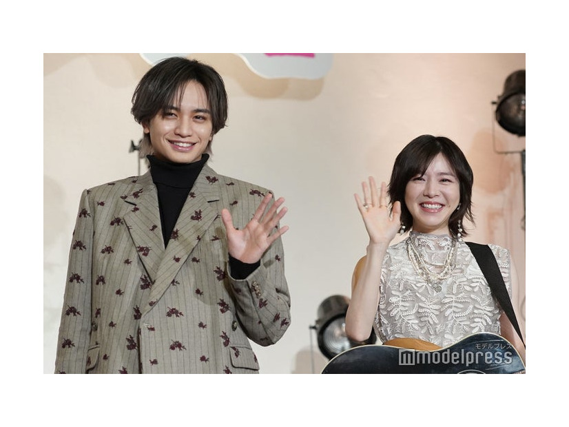 「知らないカノジョ」公開直前トーク＆スペシャルライブイベントに出席した中島健人、milet（C）モデルプレス