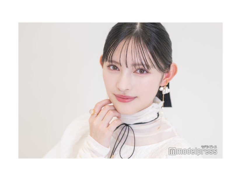 モデルプレスのインタビューに応じた菅田愛貴（C）モデルプレス