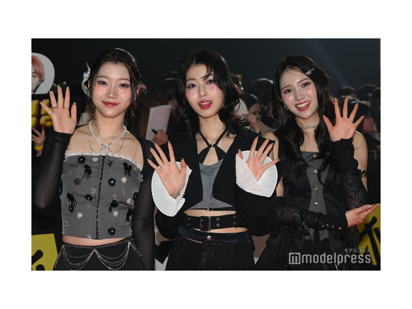 IS:SUE／RINO（坂口梨乃）、YUUKI（田中優希）、NANO（釼持菜乃）（C）モデルプレス