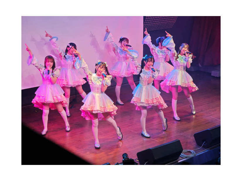独自コメント到着！あっとせぶんてぃーん、TM NETWORK木根尚登が楽曲提供した新曲「フラジャイル」初披露