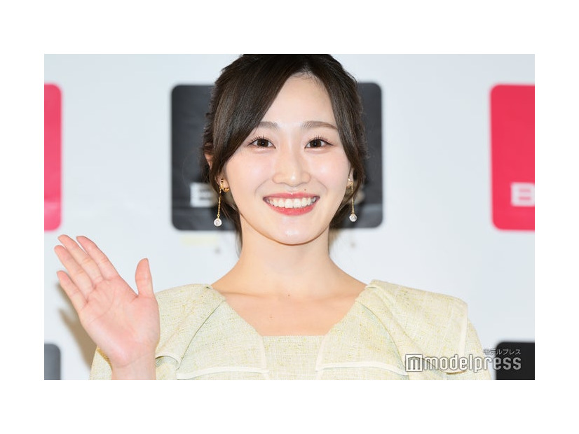 発売記念プレス取材会に出席した潮紗理菜（C）モデルプレス