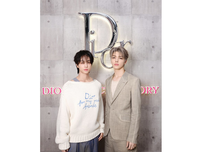 TAKI、MAKI／衣装：DIOR（提供写真）