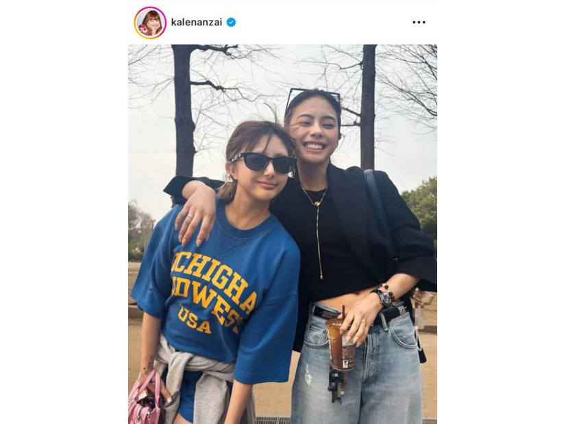 安斉かれん、妹・星来とお花見へ！肩を組んだ仲良しSHOTに反響「美人姉妹すぎ」「最高キュート」
