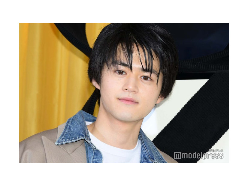 鈴鹿央士（C）モデルプレス