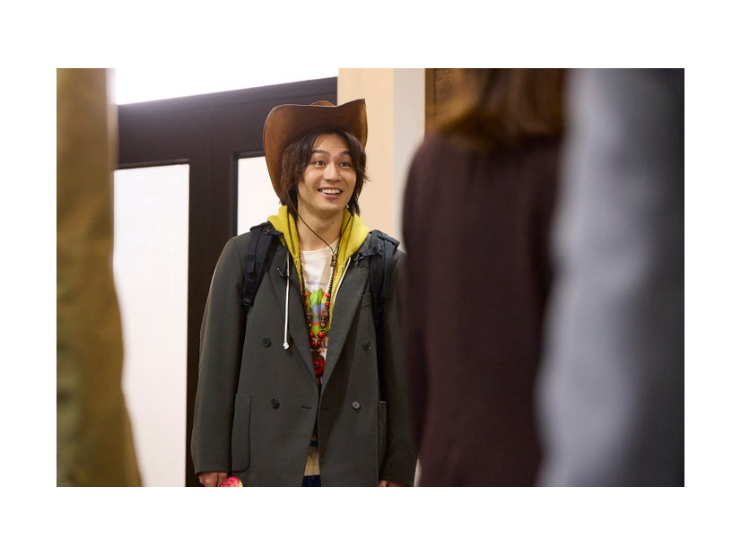 松田元太「人事の人見」第1話（C）フジテレビ