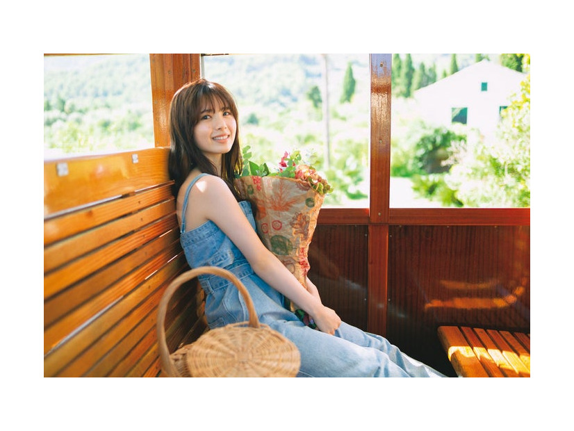 筒井あやめ 1st写真集先行カット／撮影：細居幸次郎