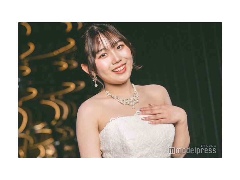 モデルプレスのインタビューに応じた磯邉明日菜さん（C）モデルプレス