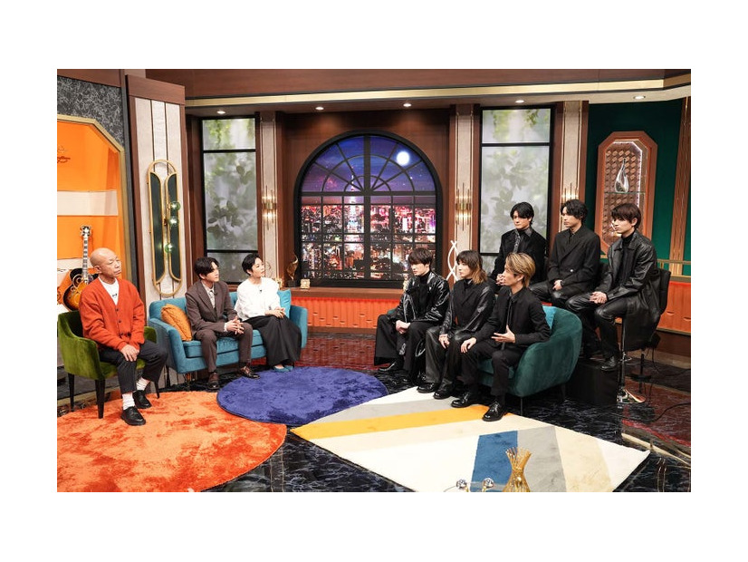 小峠英二、松下洸平、有働由美子、SixTONES（C）日本テレビ
