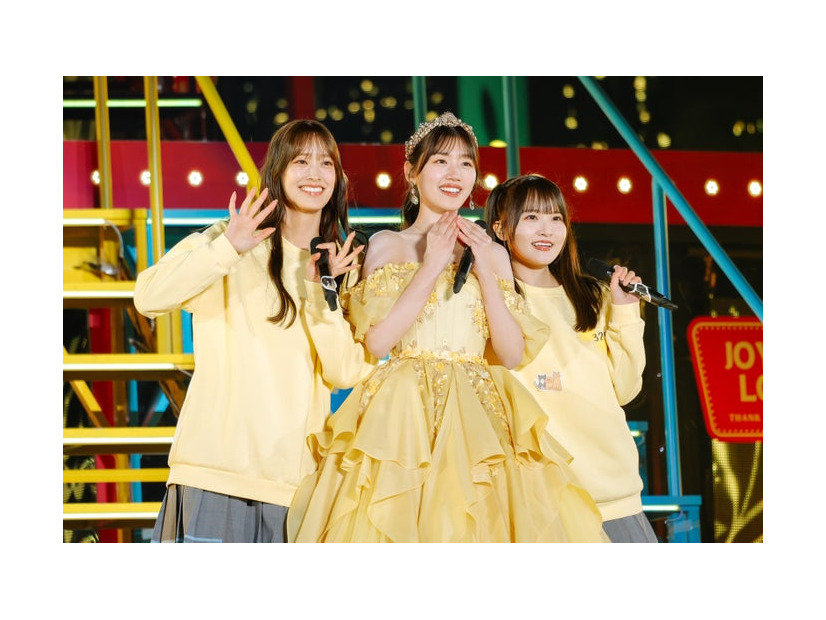 佐々木久美、佐々木美玲、高瀬愛奈 ／撮影：上山陽介