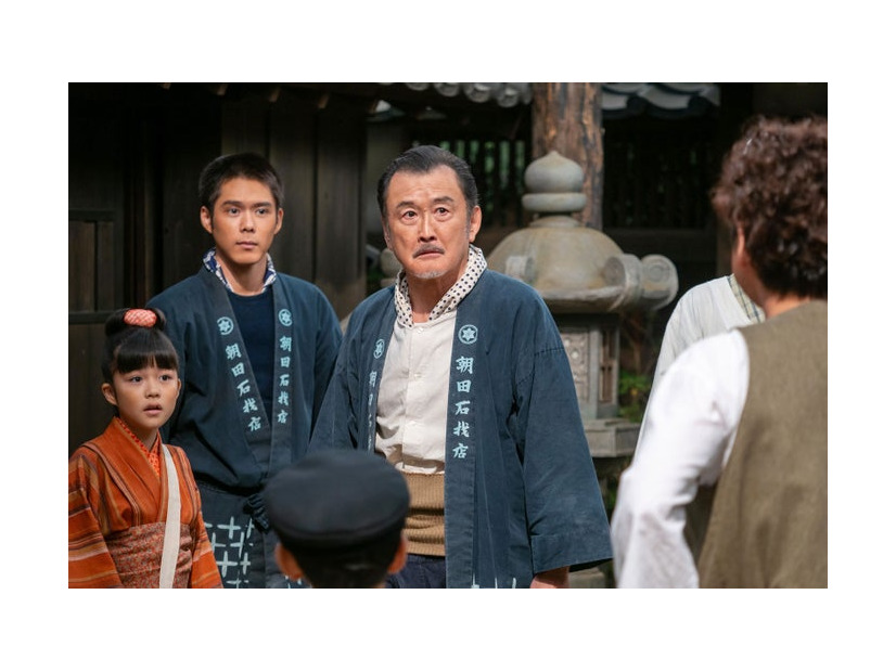 永瀬ゆずな、細田佳央太、吉田鋼太郎「あんぱん」第6話（C）NHK