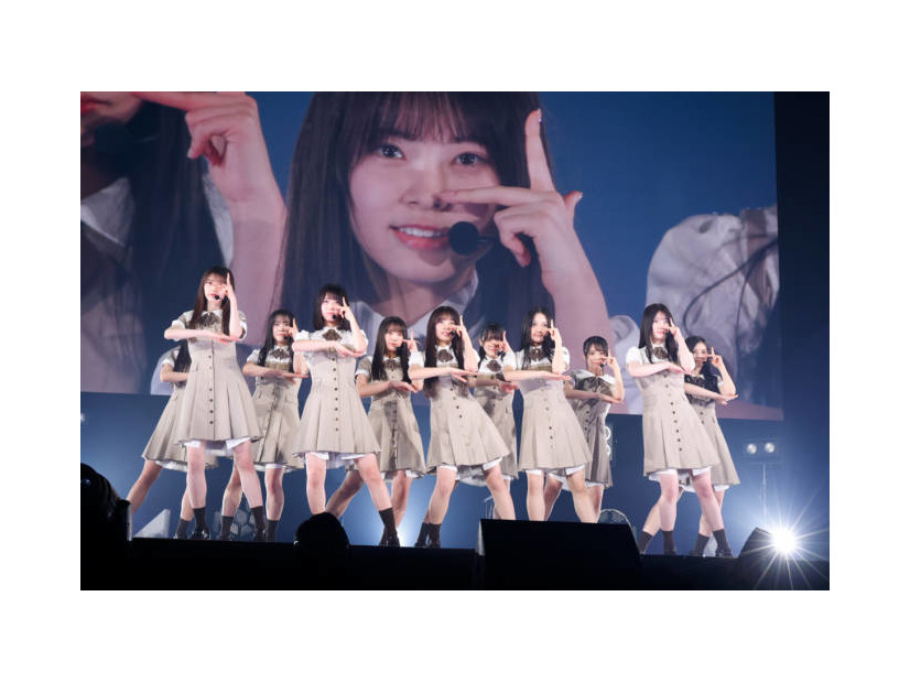 乃木坂46の6期生が初のステージ！個性あふれる特技披露＆人気曲をフレッシュにパフォーマンス
