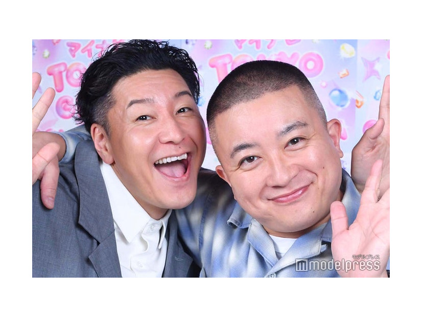 モデルプレスのインタビューに応じた長田庄平、松尾駿／チョコレートプラネット（C）モデルプレス