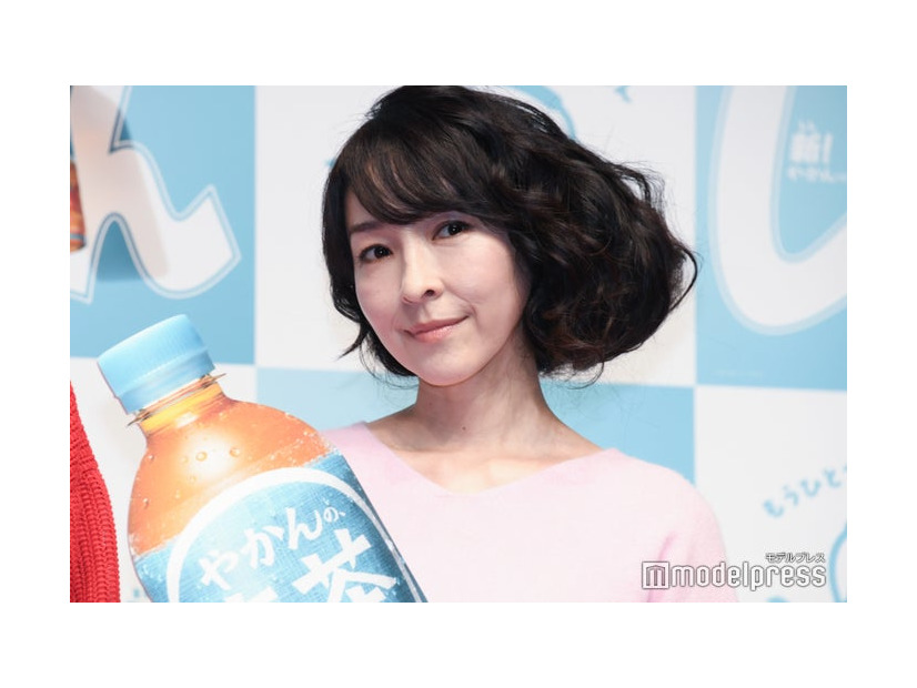 特別試写会に出席した麻生久美子（C）モデルプレス