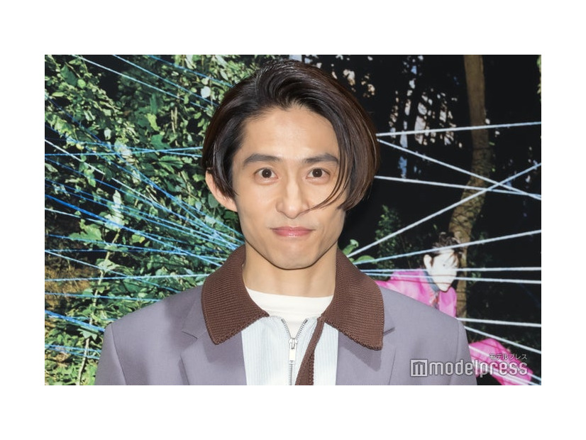 写真展「KEN MIYAKE PHOTO EXHIBITION “THE iDOL”」囲み取材に出席した三宅健（C）モデルプレス