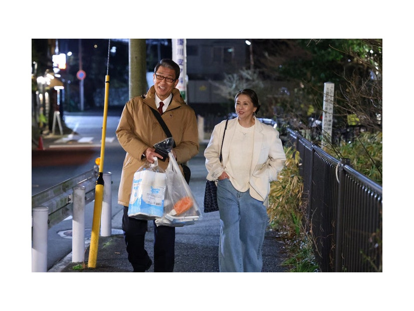 中井貴一、小泉今日子「続・続・最後から二番目の恋」第1話（C）フジテレビ