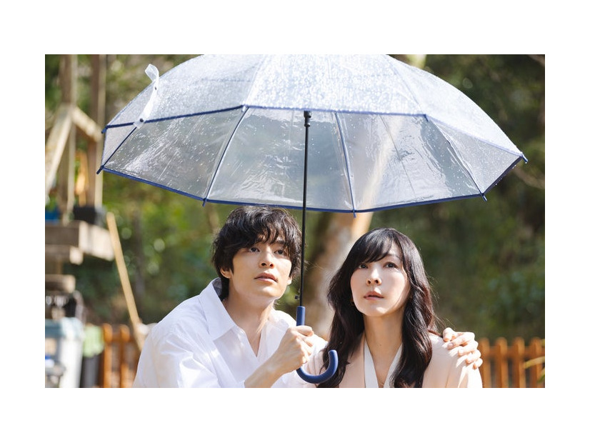 塩野瑛久、麻生久美子「魔物（마물）」第1話（C）テレビ朝日・SLL