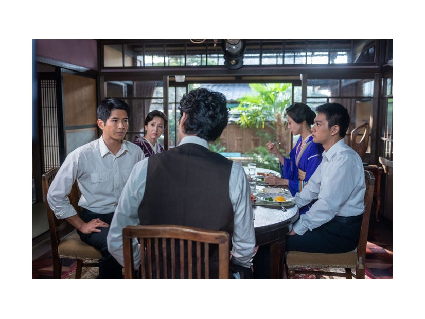 中沢元紀、戸田菜穂、竹野内豊、松嶋菜々子、北村匠海「あんぱん」第15話（C）NHK
