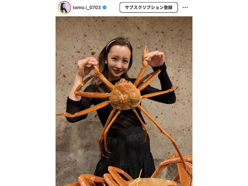 「どれも可愛すぎ」板野友美、近況SHOTを大放出！笑顔あふれる姿にファンほっこり「幸せアルバムすぎる」
