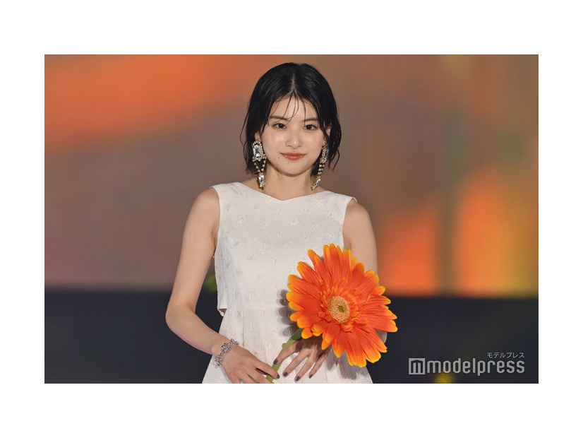 出口夏希（C）モデルプレス