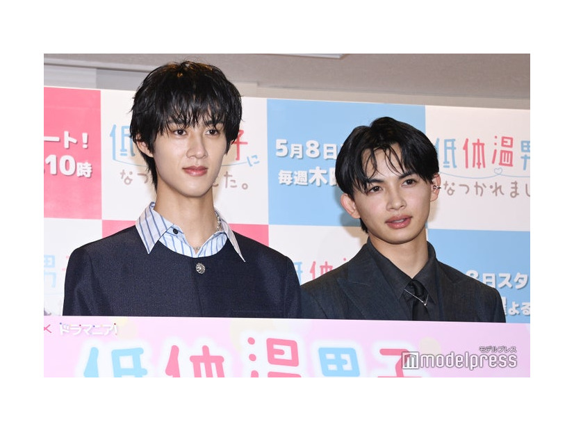 トーク中も仲の良さを見せていた曽野舜太、草川直弥（C）モデルプレス