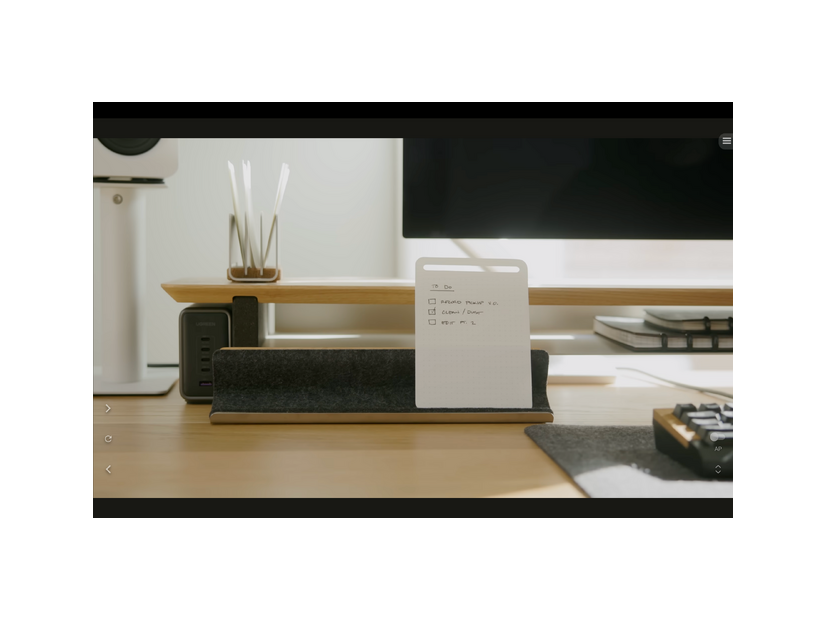 GrovemadeのThe Note-Taking Kit。ノートパッドとディスプレイレール、整理棚の三点セットで生産性向上をサポートする。