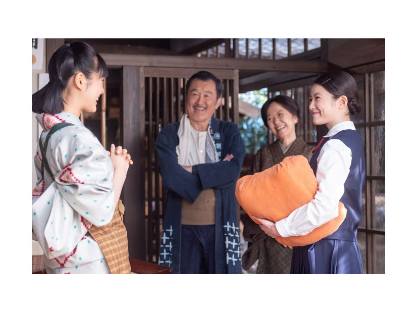 原菜乃華、吉田鋼太郎、浅田美代子、今田美桜「あんぱん」第30話（C）NHK