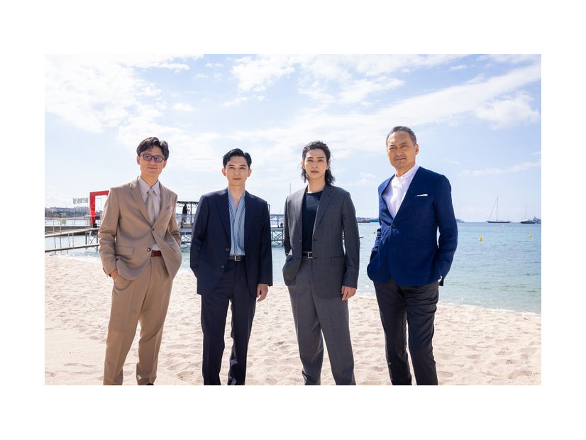李相日監督、吉沢亮、横浜流星、渡辺謙（C）KAZUKO WAKAYAMA