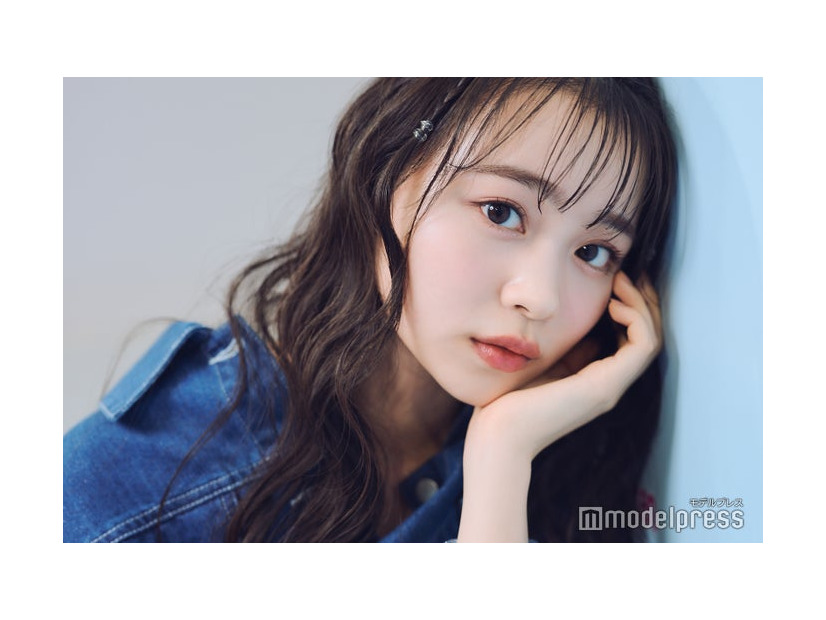 モデルプレスのインタビューに応じた林芽亜里（C）モデルプレス