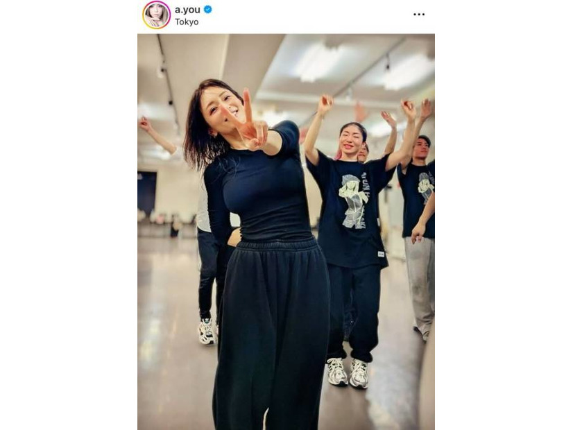 「さすがすぎる」浜崎あゆみ、“15分で完売”香港ライブに向けたリハSHOTに反響「スタイル良すぎです」