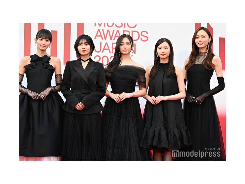 遠藤さくら、中西アルノ、井上和、菅原咲月、梅澤美波／乃木坂46（C）モデルプレス