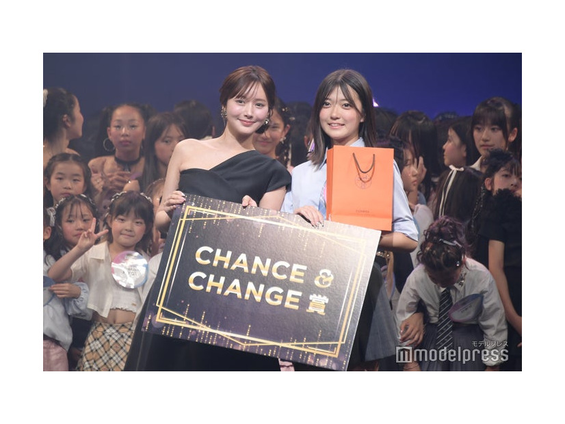 “幻の存在”人気キャバ嬢・きほ、学生イベントでエール「夢を掴んでいってほしい」（C）モデルプレス