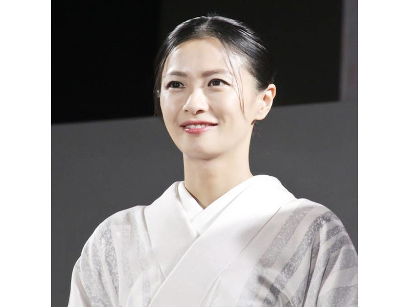 2児の母・榮倉奈々、夏休みの計画明かし「ぐったりです、こっちは」