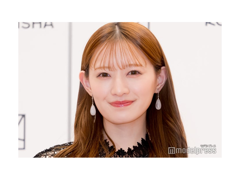2nd写真集「掻き立てる」発売記念会見に出席した中田花奈（C）モデルプレス