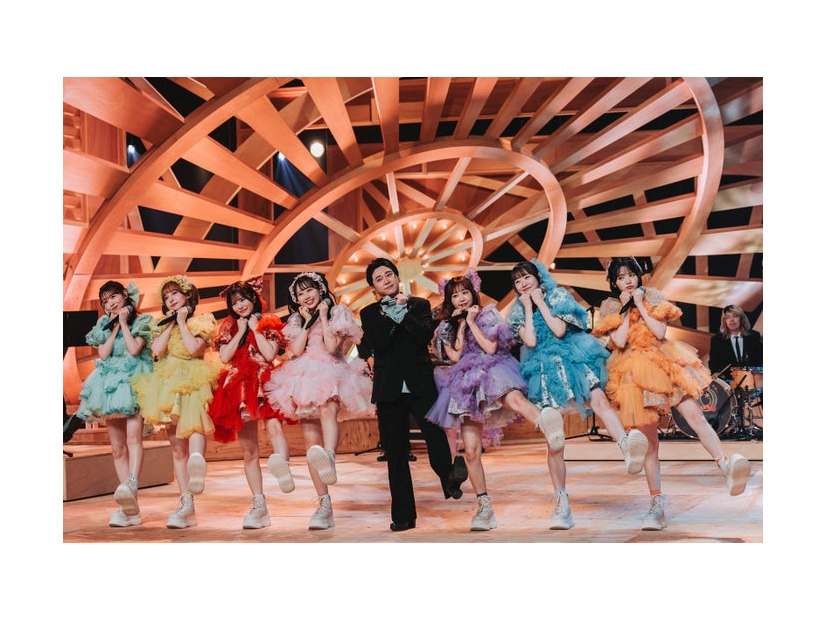 Mrs. GREEN APPLE、FRUITS ZIPPER（C）TBS／撮影：もろんのん