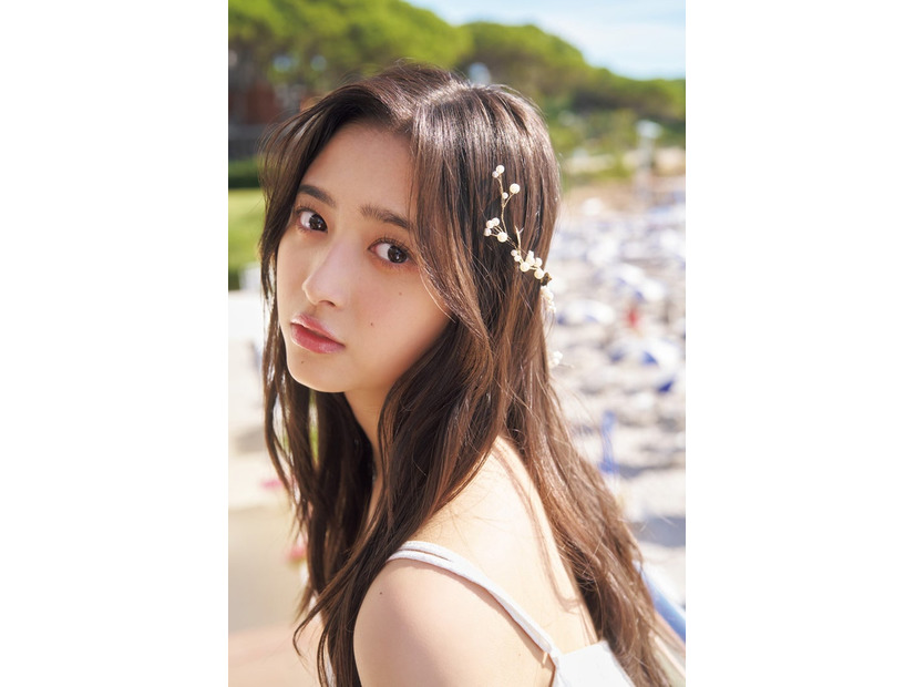 乃木坂46 井上和1st写真集 モノローグ（講談社）撮影／中村和孝