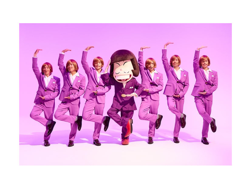 ISSA、KIMI、KENZO、（イヤミ）、U-YEAH、TOMO、YORI「おそ松さんのボンバシェー」（C）赤塚不二夫／おそ松さん製作委員会