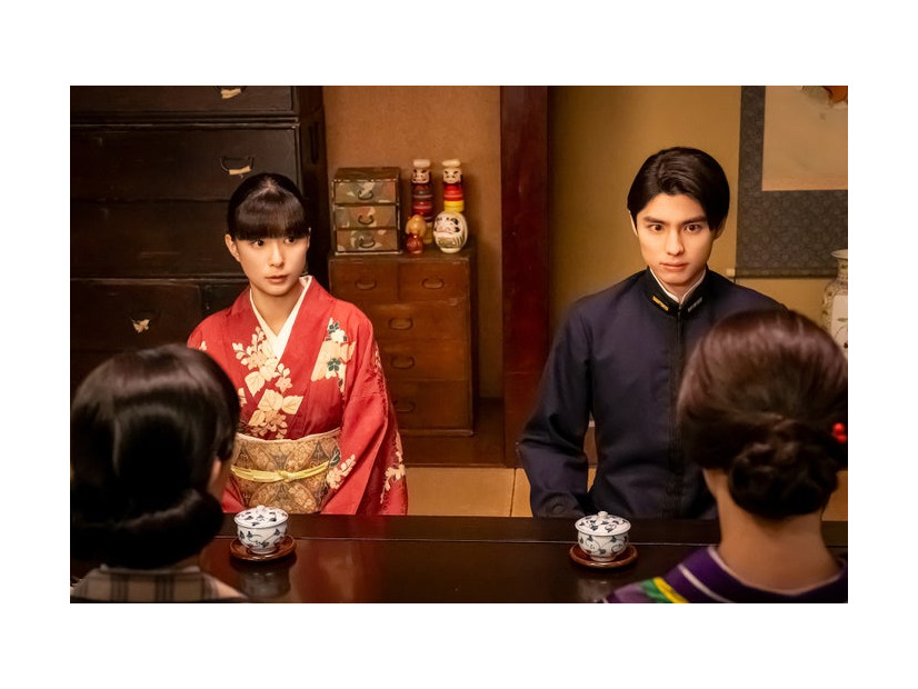 芳根京子、本田響矢「波うららかに、めおと日和」第6話（C）フジテレビ