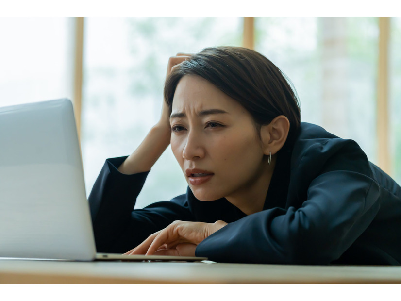 43歳、新しい職場で心が折れた。でも、25年ぶりにピアノを弾いたら胸が熱くなって──そこから私の転機が始まった