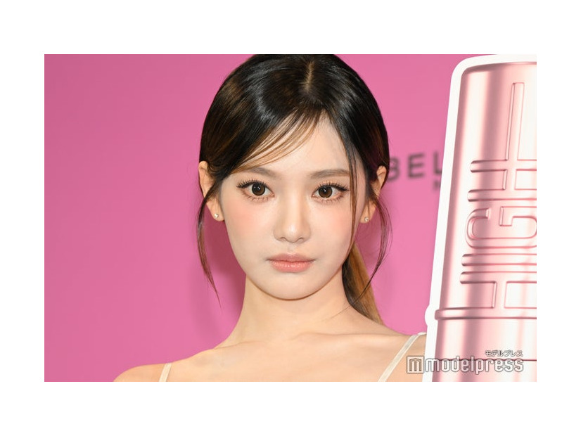 ロングヘアのニンニン（C）モデルプレス